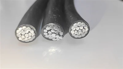 Dab tsi yog qhov overhead cable